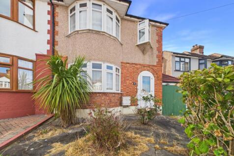 Presented by Kevin at EweMove Abbey Wood and Belve