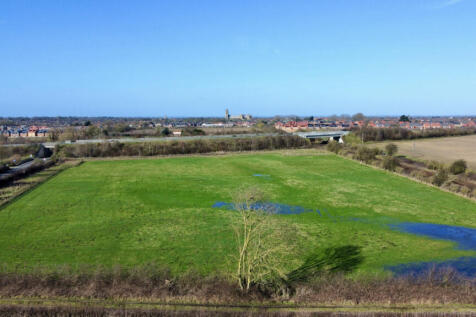 7.15 acre parcel of grassland - For sale by aucti