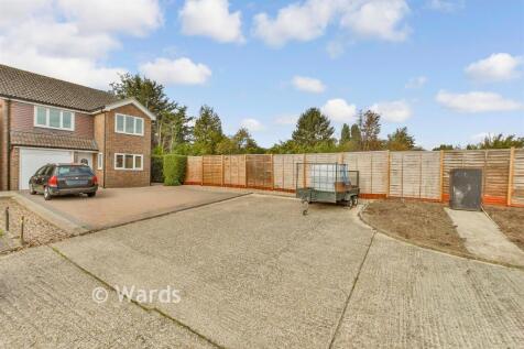 Driveway/Parking