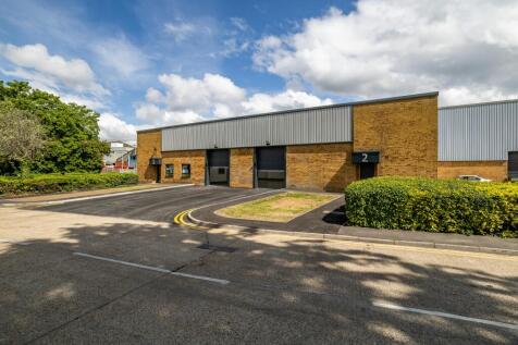 Anderson Road, Woodford 044.jpg