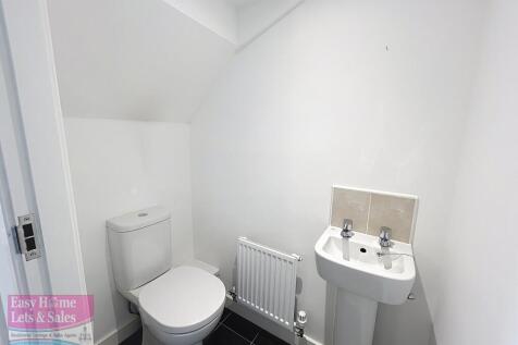 Finch Drive, Buckshaw Village photo 4
