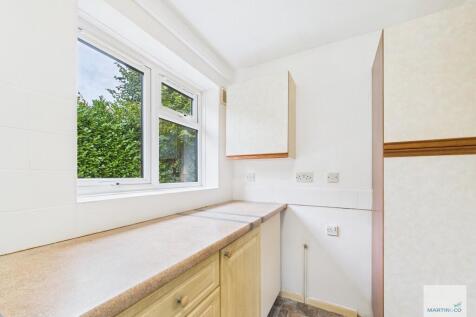 CAM03394G0-PR0370...