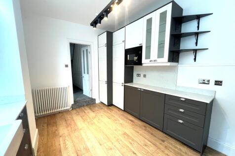 Burton Road, West Didsbury, M20 2LN photo 4