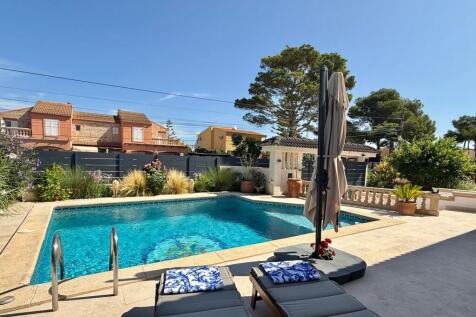 Poolarea