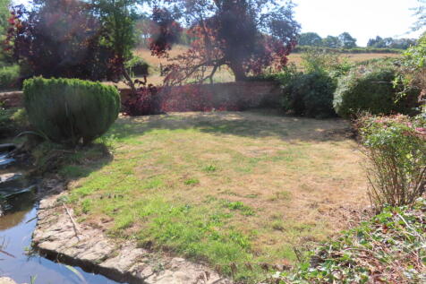Springshills, Brook Street, Hemswell, Gainsborough, Lincolnshire photo 3