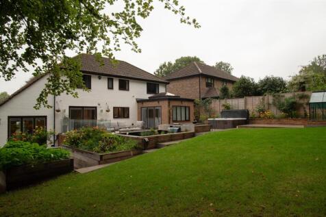 Ladyegate Close - Final Images - Ralph James - Ahe