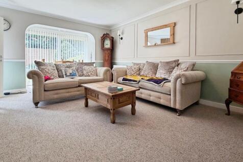 Newbury, Berkshire, RG14 photo 4
