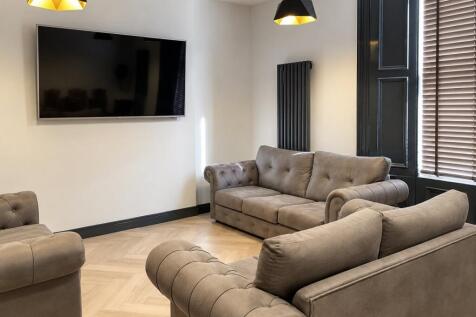 6-bed house on Benton Terrace, Sandyford, Jesmond , £4,290/mo