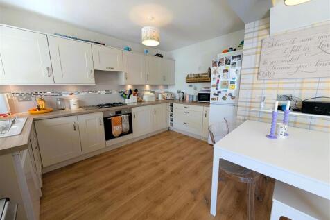 Kitchen/Dining/Lounge