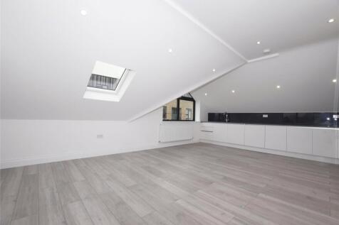 Open Plan/Kitchen