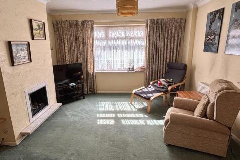 Lounge 1