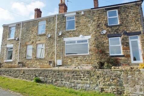 Charming stone-built terrace with bright window...