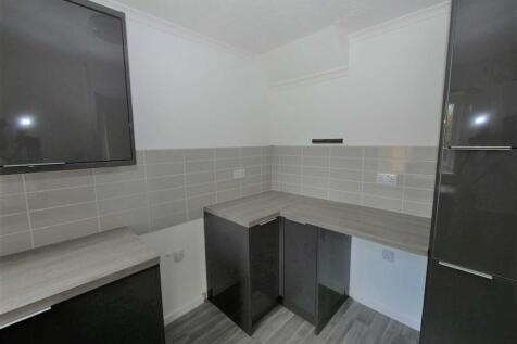 Hall Farm Close, Melton photo 5