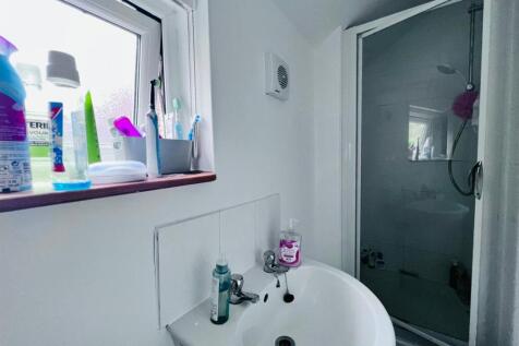 Bathroom 3
