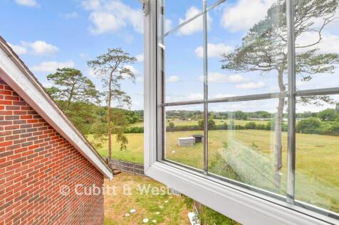 External Lifestyle Photograph