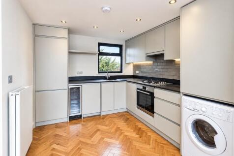 01-kitchen.jpg