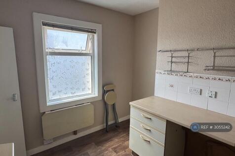 High St, Pevensey, BN24 photo 4