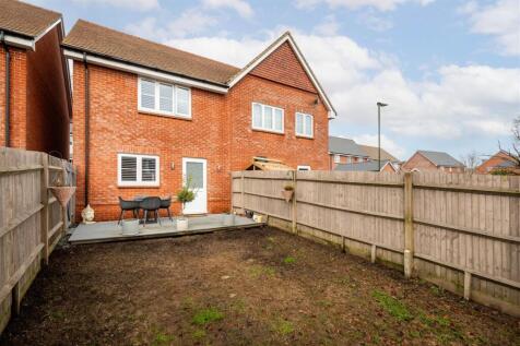 3 Bellingham Place-15.jpg