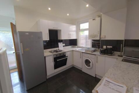 Cathays Terrace, Cathays, Cardiff photo 3