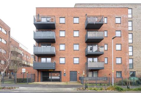 Sutherland Road, E17