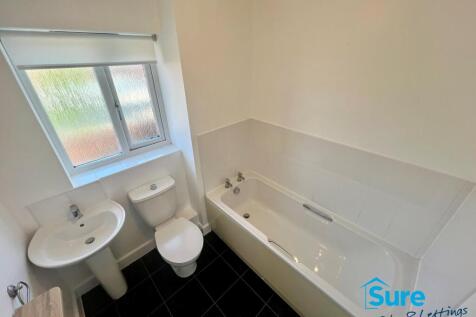 Wharfside Close, Hempsted. GL2 photo 5