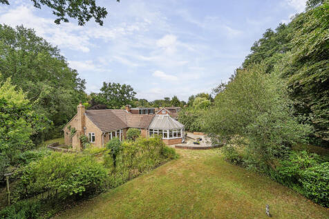 1327126-1-687fa7f...