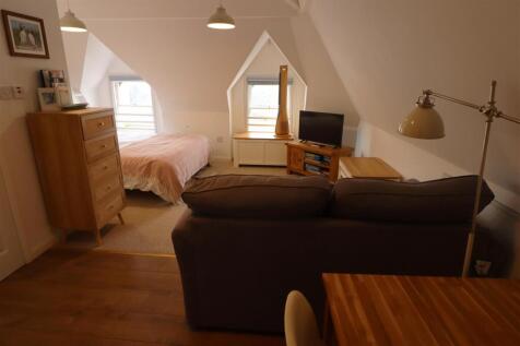 Living room.JPG