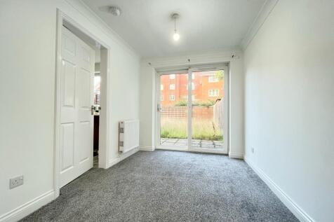 Endeavour Close, Preston, Lancashire, PR2 photo 4