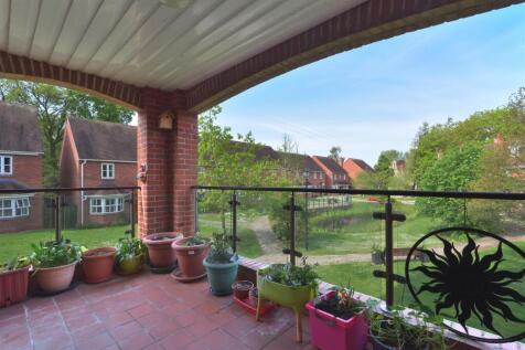 17 Woodfield Gardens - (32).jpg