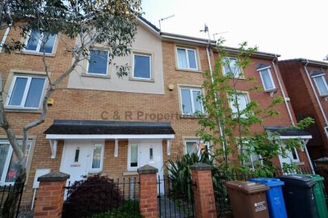 4 bedroom Town House for rent