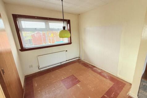 22 Mossdale, Dumfries, DG1 3RG - Braidwoods Solici