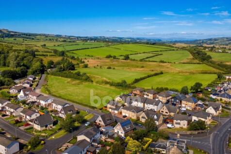 Dipple Road, Kilbirnie landscape