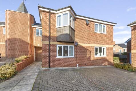 2 Bedroom Flat in DN35 8RY