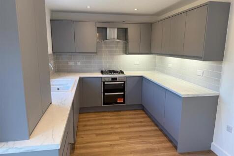 Plot 405 kitchen 1.jpeg