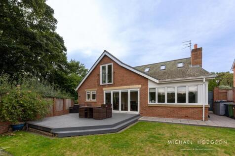Silksworth Hall Drive-46.jpg
