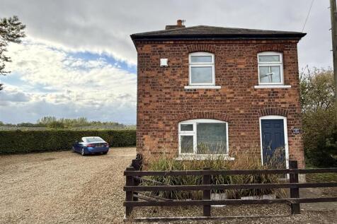 Spalding, PE11 - property photo