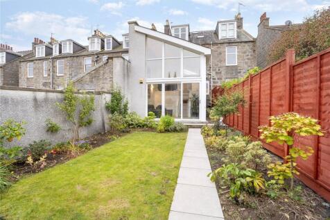 Desswood Place
