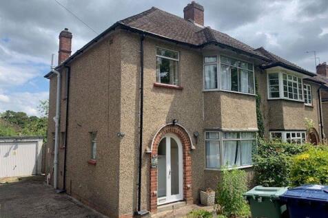 4-bed house on Franklin Road, £3,306/mo