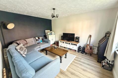 Kingfisher Close, Torquay, TQ2 photo 2