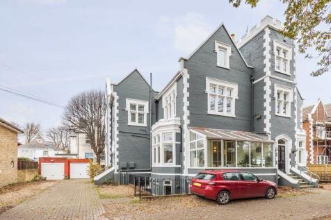 Southsea, PO5 - property photo