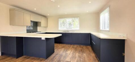 Woodhouse, SP11 photo 4