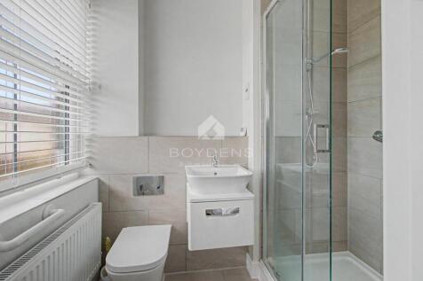 Chester Grove Lawford Manningtree photo 5