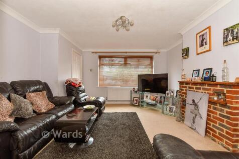 Lounge/ Dining Room