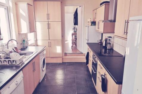 Tewkesbury Street, Cathays, Cardiff photo 3