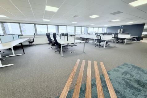 Office to rent Image 3