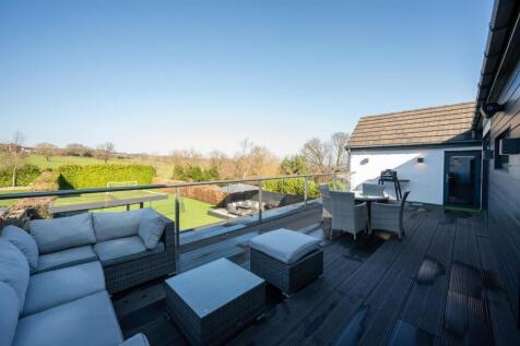 5 bed, 4 bath Detached in Sheffield - Photo 27