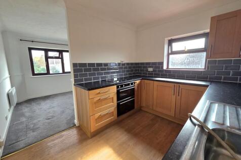The Crossways, Gosport photo 4