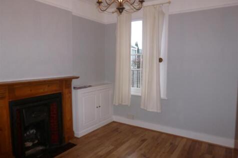 Thorold Road, Farnham photo 3