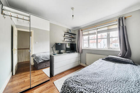 1330752-13-689097...