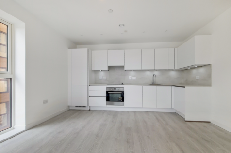 Tabbard Apartments, East Acton Lane, Acton, Ealing photo 4